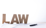 规定必须采用书面形式订立合同的法律有哪些？