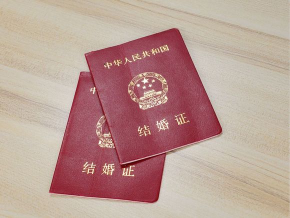 同姓的人可以结婚吗
