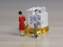 婚前房产加名离婚后如何分配