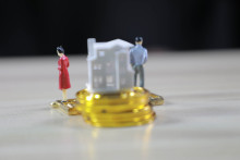 离婚财产如何分割房子