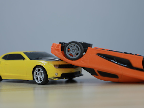 交通事故诱发疾病致死怎么判