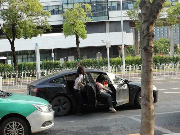 行人逆行被撞，要怎样处理