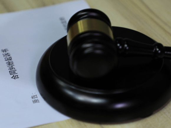 起诉需要对方复印件吗