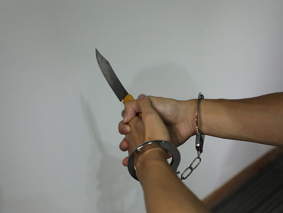 昨晚被打伤现在可以报警吗