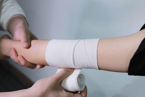 交通意外骨折评定为几级