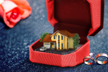 离婚有居住权的房子能自立户口吗