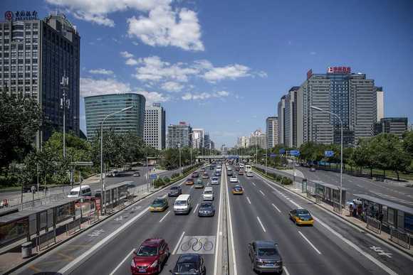 出现交通人员伤亡打什么电话投诉