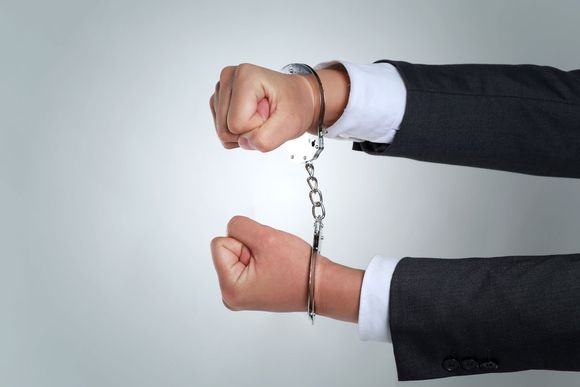 打架先动手都会被拘留吗