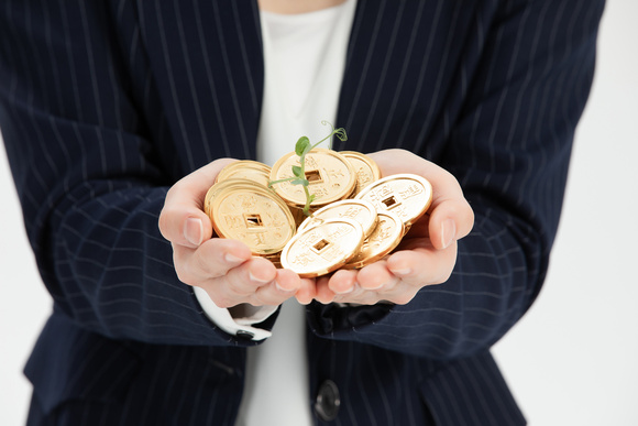 离婚后想要抚养费怎么办，可以起诉解决吗?