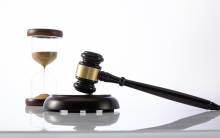 诉讼离婚申请法院查对方银行卡需要提供什么