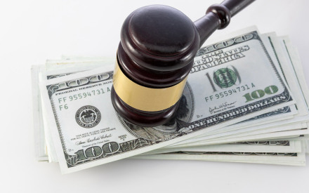 财产损害赔偿纠纷法律依据是什么