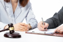 离婚诉讼的当事人必须要出庭吗